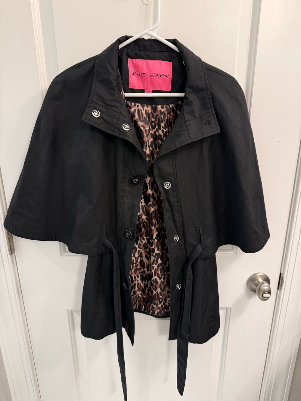 Betsey Johnson Black Cape Jacket with Leopard Lining Size M